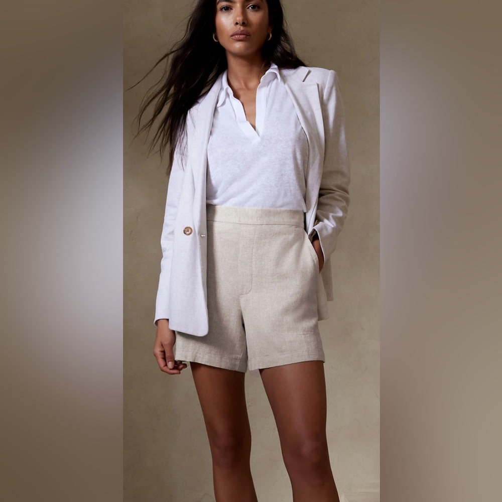 NWT banana republic linen blend pull on shorts in size XS